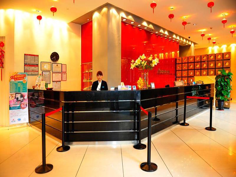 Jinjiang Inn Guangzhou Haizhu Jiangtai Road Subway Station Buitenkant foto